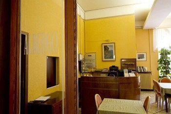 וארזה ליגורה Albergo Amici מראה חיצוני תמונה