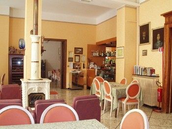 וארזה ליגורה Albergo Amici מראה חיצוני תמונה